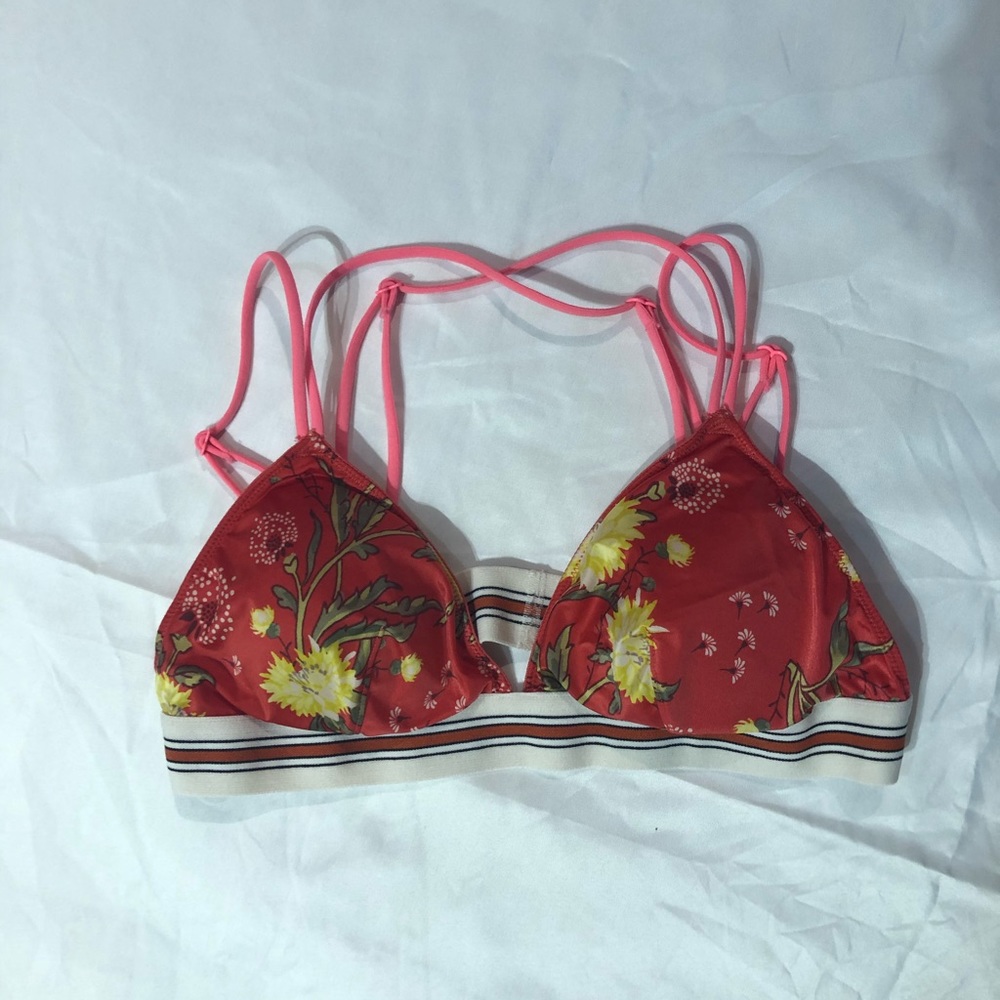 Victoria’s Secret bralette